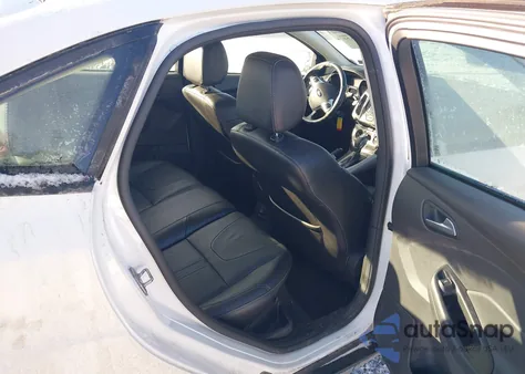 2014 Ford Focus Se from USA, damaged, VIN 1FADP3F22EL251184